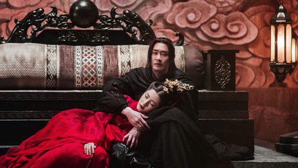 李沁新戲《誅仙》挑戰楊紫經典角色！回顧《青雲志》10美人榜單，楊紫美過趙麗穎