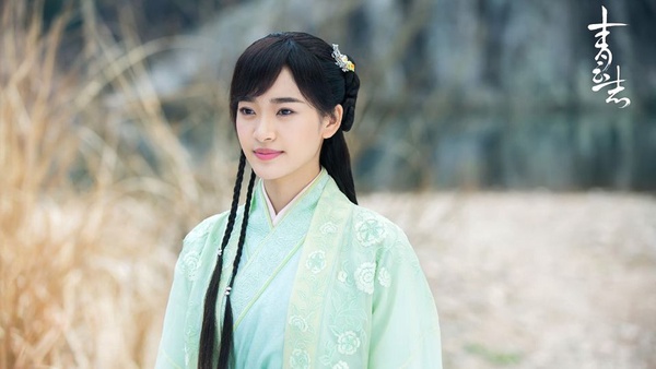 李沁新戲《誅仙》挑戰楊紫經典角色！回顧《青雲志》10美人榜單，楊紫美過趙麗穎