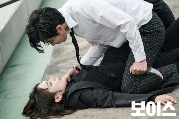 《Justice》崔振赫幫性侵犯辯護超冷血！8位男星演反派，金材昱演殺人魔又攻又撩，比「館長」還紅