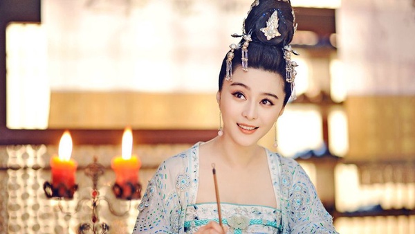 網評爛演技的女星排行榜TOP 10！楊冪、鄭爽進前五，第一名沒人反對