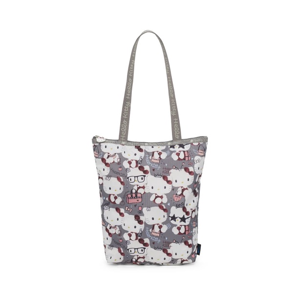 一起慶祝45週年！「HELLO KITTY」x「LeSportsac」限定聯名系列登場～這款超萌Kitty相機包必收！