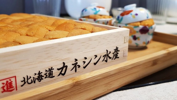 台北東區火鍋推薦！「Cacti肉滿堂」日本直送海膽飯＆蛤蜊爆炸多的「經典卜卜鍋」絕對必吃～