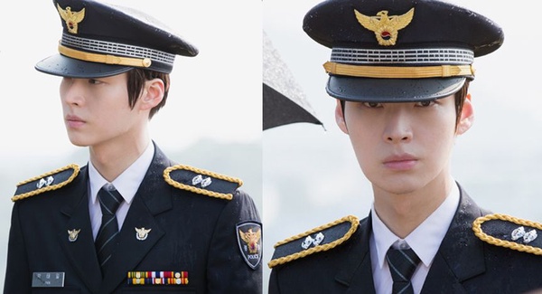 11位韓星警察造型，《Watcher》徐康俊上演「制服誘惑」，丁海寅、安宰賢微笑偷走少女心，只有第8位像亂入