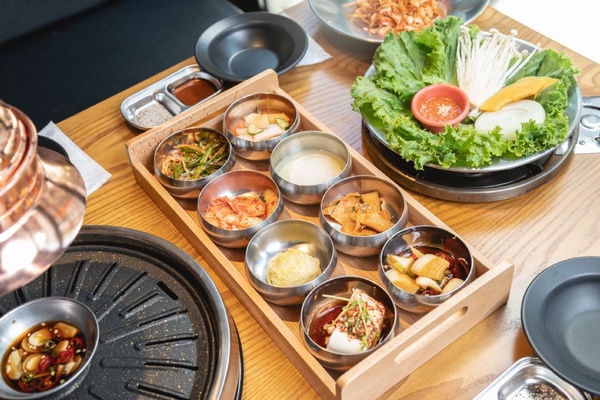  「八色烤肉二代店」全面升級，推出夢幻肉品，烤盤升級肉質更清爽不油！