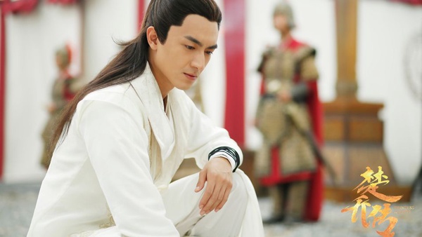 《陳情令》王一博穿白衣古裝美過女星！12位白衣男神，宋威龍仙、于朦朧美，羅雲熙穿成經典