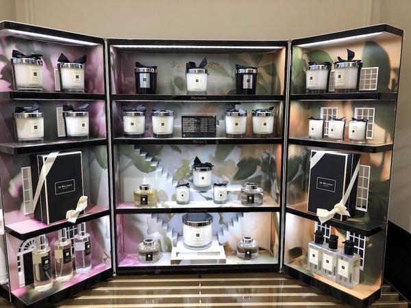 Jo Malone全新形象概念店！六款Jo Malone客製化禮盒、香水打卡牆，進去就讓人不想出來～