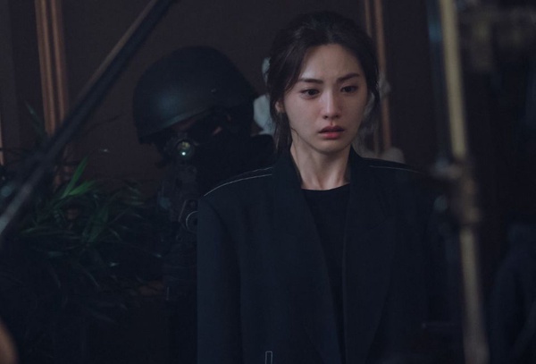 《醫生耀漢》李世榮哭得超美，10女星經典哭戲，潤娥可憐、IU讓人想摸頭安慰，但她們都比不過最後一位