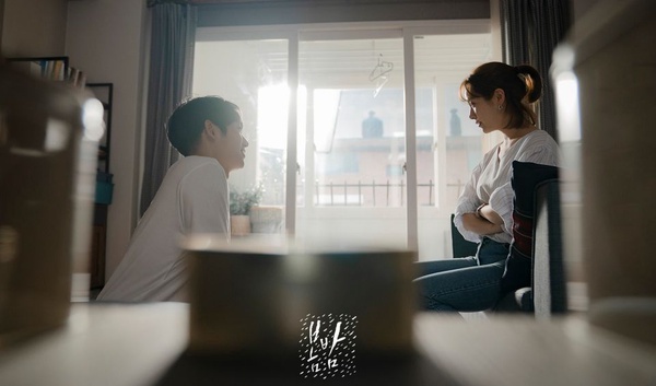《德魯納酒店》呂珍九膽小還被IU「妻管嚴」，8位韓劇裡怕老婆的弱弱男主，丁海寅認錯根本比大型犬還萌！