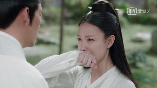 《宸汐緣》倪妮哭戲屌打一票流量小花！10個絕美哭戲瞬間，是仙女的眼淚