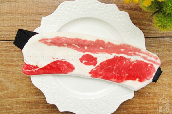 肉控必收！超獵奇「五花肉造型ok繃」，加碼四款五花肉周邊，貼在手上會想吃掉吧⋯