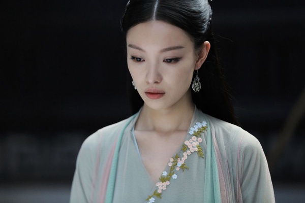 《宸汐緣》靈汐歷劫歸來造型升級！倪妮15套古裝美成仙女，誰還敢說她比不過楊冪