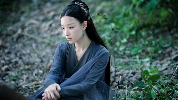 《宸汐緣》靈汐歷劫歸來造型升級！倪妮15套古裝美成仙女，誰還敢說她比不過楊冪