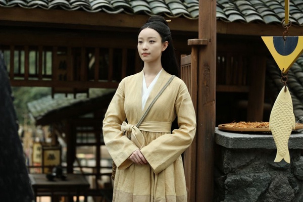 《宸汐緣》靈汐歷劫歸來造型升級！倪妮15套古裝美成仙女，誰還敢說她比不過楊冪