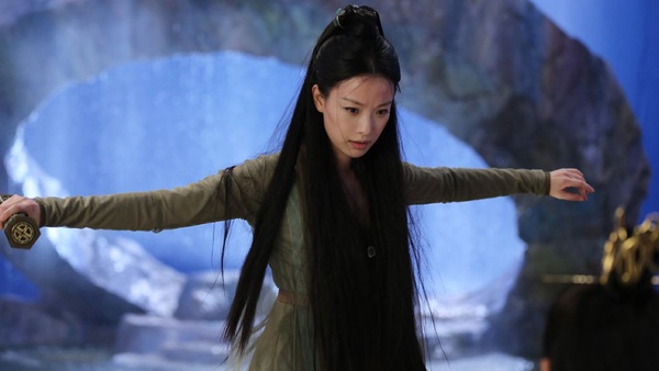 《宸汐緣》靈汐歷劫歸來造型升級！倪妮15套古裝美成仙女，誰還敢說她比不過楊冪