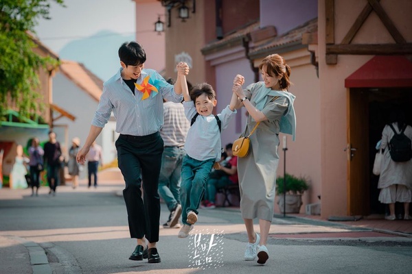 《Welcome 2 Life》Rain化身女兒奴，8位韓劇中的奶爸，池晟帶粉紅帽幫女兒慶生，丁海寅最溫柔，但反差最大的還是蘇志燮