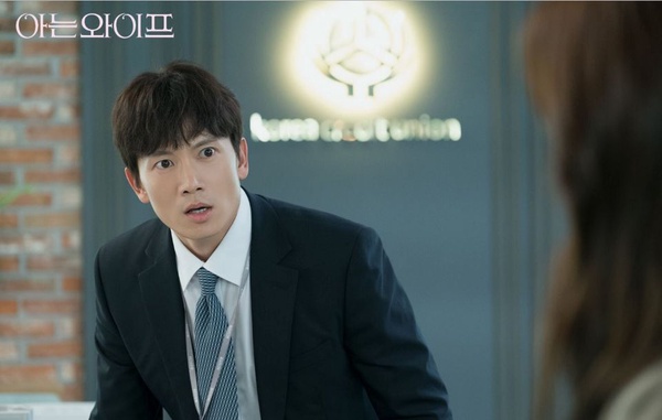 《醫生耀漢》池晟會醫病還很會放電，盤點他演過的10部劇，7種人格不夠看，這部池晟演變態霸總，強勢掠奪更帶感！