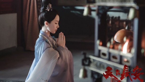 《宸汐緣》《陳情令》之後8部第三季排定古裝劇！李現《劍王朝》回歸，再和肖戰打對台