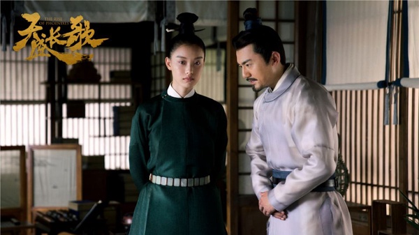 網評12個「女扮男裝」最真實的女星！《烈火軍校》白鹿、《花不棄》邢恩帥炸，比不上林青霞、張敏經典