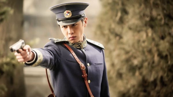 《烈火軍校》許凱「軍裝造型」帥到沒朋友！10個軍裝男神，楊洋、李易峰是抗拒不了的誘惑