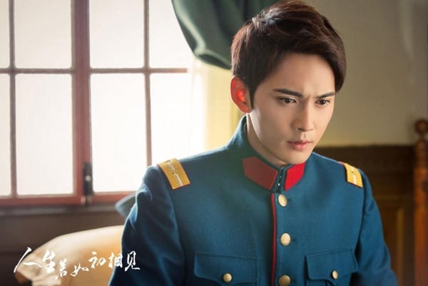 《烈火軍校》許凱「軍裝造型」帥到沒朋友！10個軍裝男神，楊洋、李易峰是抗拒不了的誘惑