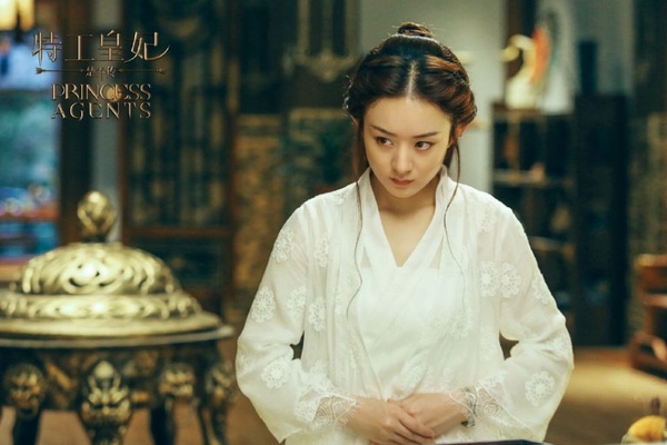 趙麗穎攜王一博主演古裝大IP《有翡》！？回顧楚喬13套造型，霸氣女主要回歸啦