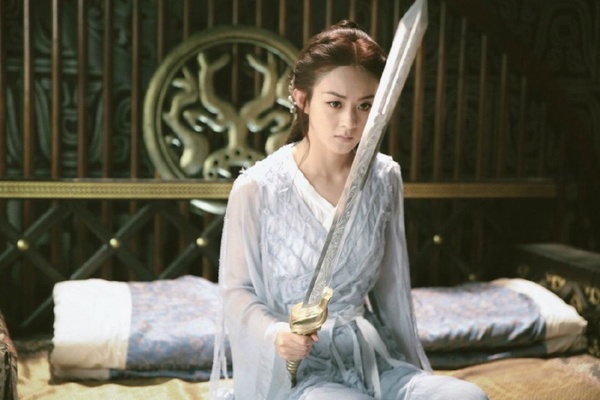 趙麗穎攜王一博主演古裝大IP《有翡》！？回顧楚喬13套造型，霸氣女主要回歸啦