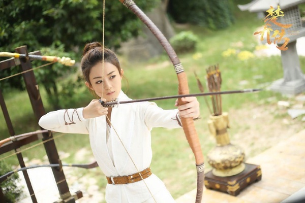 趙麗穎攜王一博主演古裝大IP《有翡》！？回顧楚喬13套造型，霸氣女主要回歸啦
