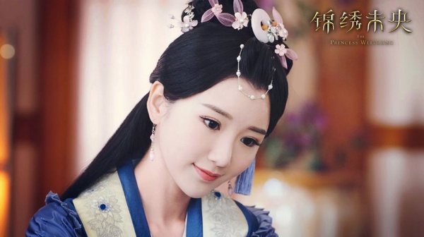 《宸汐緣》元瞳壞到紅！10個演反派爆紅的女星，蔣欣等了20年才演到《甄嬛傳》華妃大火