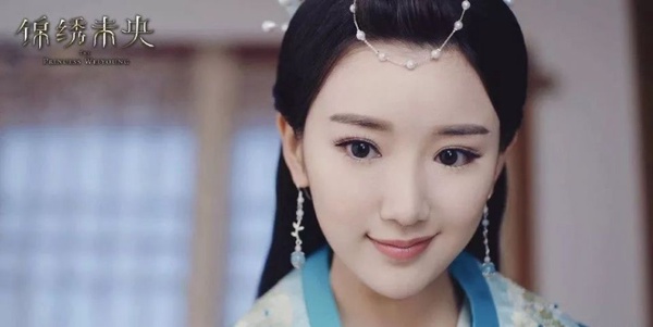 《宸汐緣》元瞳壞到紅！10個演反派爆紅的女星，蔣欣等了20年才演到《甄嬛傳》華妃大火