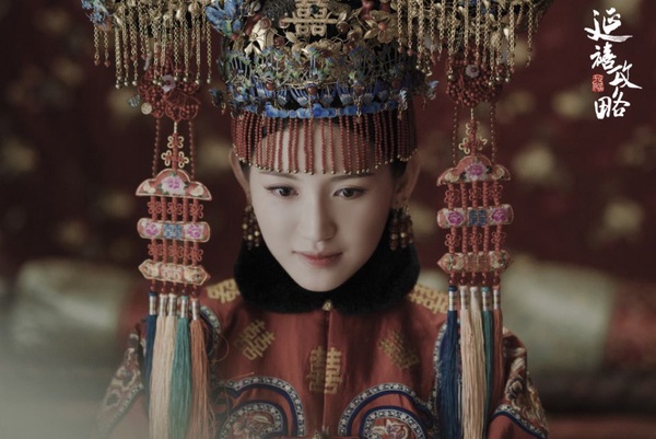 《宸汐緣》元瞳壞到紅！10個演反派爆紅的女星，蔣欣等了20年才演到《甄嬛傳》華妃大火