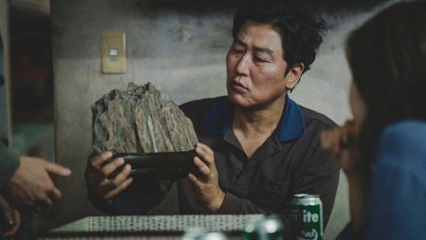 李現根本超專業電影痴！細數他推薦的10部韓國電影，原來男神也愛追星