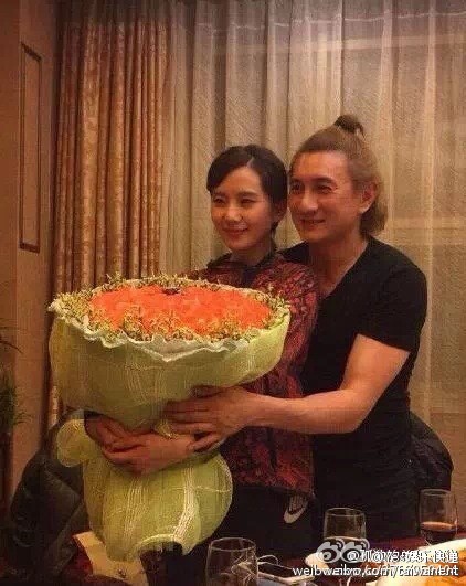 戀情不再見光死！越放閃越紅的明星CP