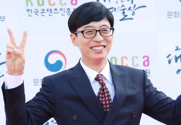 具惠善離婚首曬照！展覽所得全捐出，狠狠打臉安宰賢！10韓星做公益，寶劍、始源帥又善良，劉在錫不愧是大神
