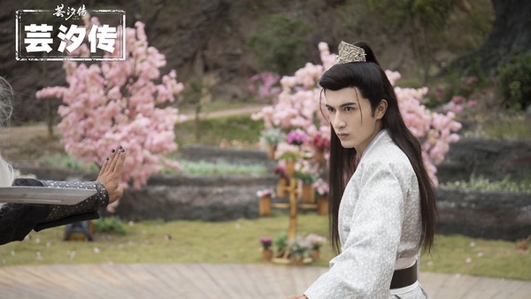 下一個吳謹言、趙麗穎！9位被于正力捧的明星，《烈火軍校》好多《延禧攻略》演員