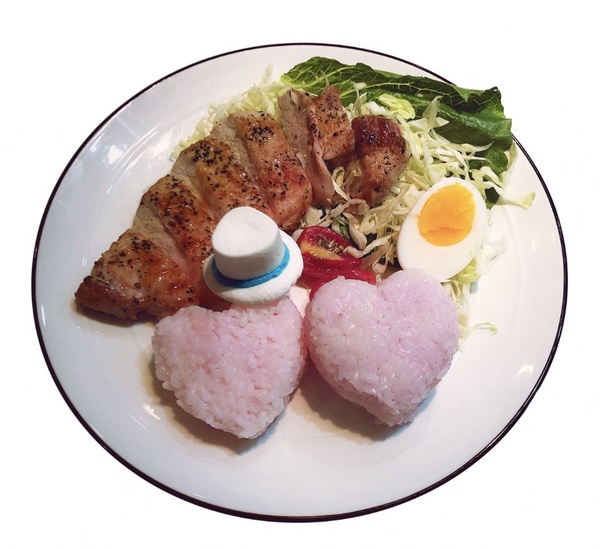 怪盜基德Café就在新光三越A8！日本超夯的怪盜基德Café，台灣怪盜基德餐廳9月也要在A8正式開幕～