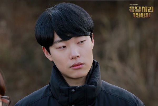 《偉大的Show》李到晛客串少年宋承憲，旁分復古風不如古裝帥！7韓星復古髮型，丁海寅、朴寶劍誰更帥？