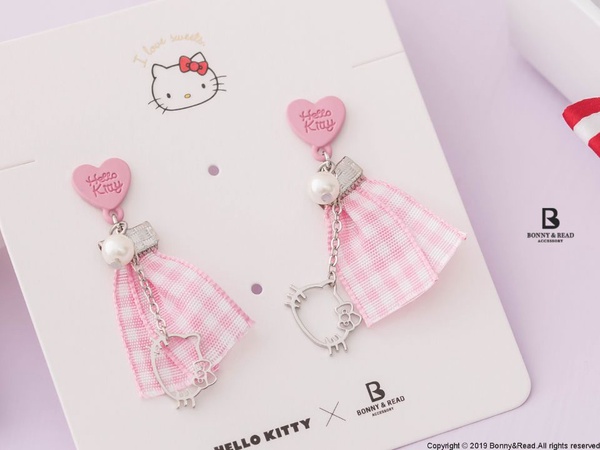 Kitty迷快看！BONNY & READ與HELLO KITTY聯名飾品第二波，所有配件一次滿足三麗鷗迷的心～