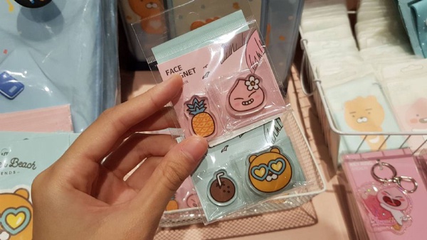KAKAO FRIENDS快閃店就在台北新光三越A11！超多超萌的KAKAO FRIENDS，全部都在台北新光三越A11等你～