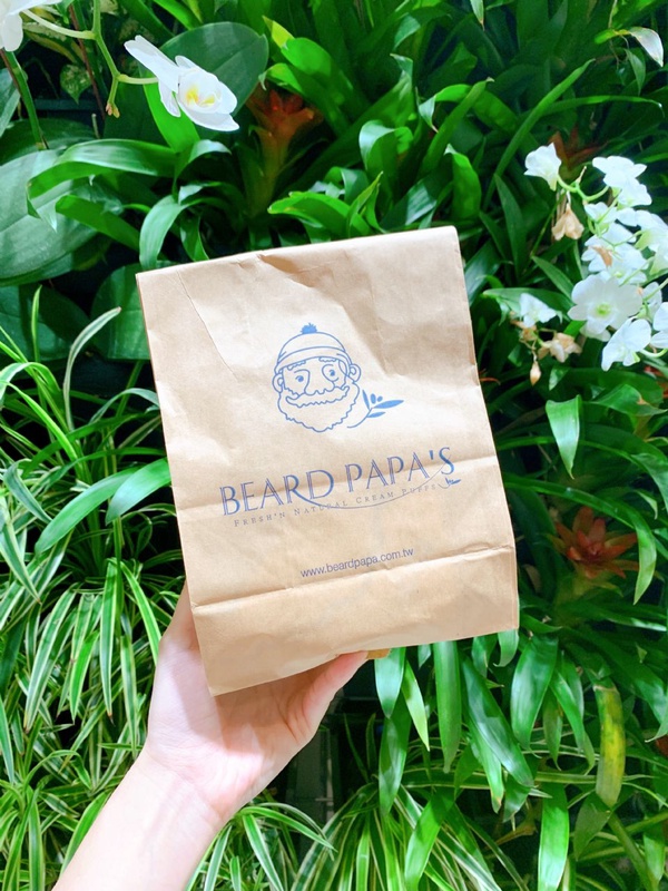 Beard papa「蘭可特莎泡芙」一個月限定上市!酥脆招牌日式泡芙遇上奶香法式貓舌餅~