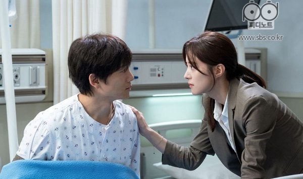 《醫生耀漢》本周結局，池晟李世榮要分別？8韓劇女主辛苦追夫，《觸及真心》李棟旭聽不懂告白，金智媛追夫追到環遊世界