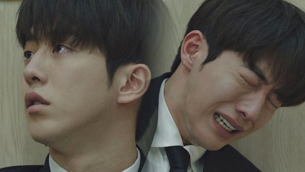 《他人即地獄》李棟旭變態吃人肉，洗刷爛演技罵名！8位曾因「挑錯劇本」被罵的韓星，申惠善最無辜，南柱赫評價逆轉