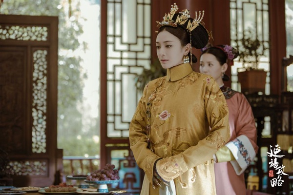 楊冪版令妃PK吳謹言、李純！網評9位穿旗服最美女星，趙麗穎、秦嵐都上榜