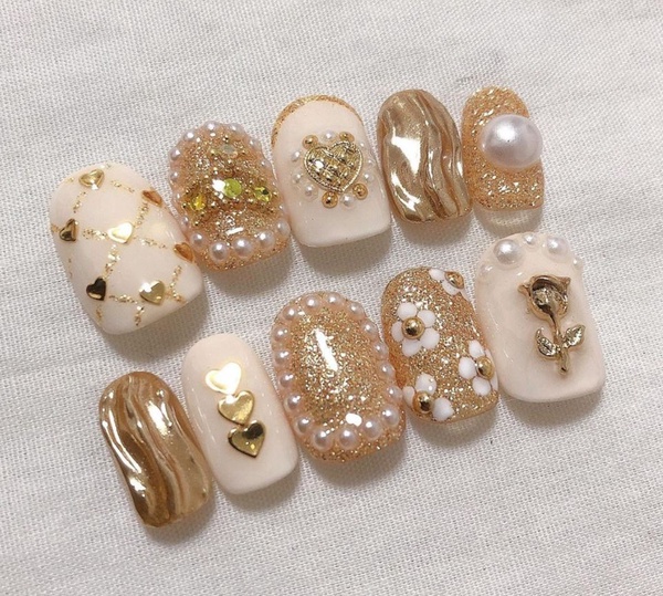 2019秋冬「奶茶色美甲」圖鑑！10款溫柔又氣質美甲推薦，最後一款更是顯白超唯美！