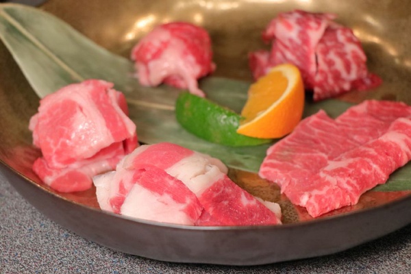 超熱門燒肉「金洹苑」新開幕，高級燒肉、火鍋讓你吃到飽CP值實在是太高了！