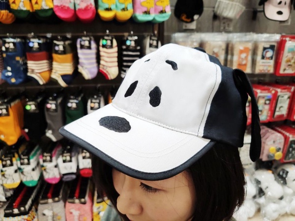 史努比專賣店「PEANUTS」現身中和Global Mall，大型翹鬍子史努比公仔絕對要拍！