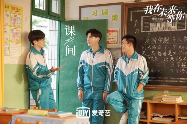 熱播甜寵網劇的熱度排行榜TOP 10！《外星女生柴小七》快超越楊紫《我的莫格利男孩》