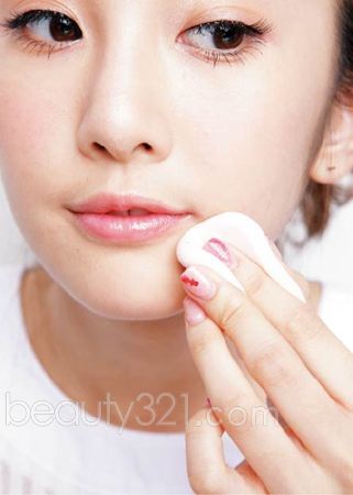 用對粉餅馬上小臉又無瑕！再也不需美肌APP！