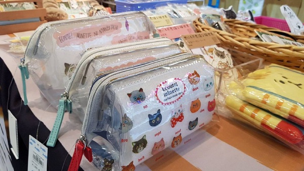 mine mine中山店推出「不可思議的貓世界」主題限定店！台灣初登場的「不可思議的貓世界」，mine mine中山店限時1個月推出～