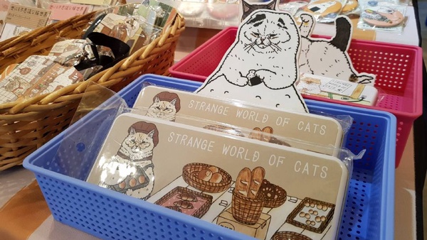 mine mine中山店推出「不可思議的貓世界」主題限定店！台灣初登場的「不可思議的貓世界」，mine mine中山店限時1個月推出～