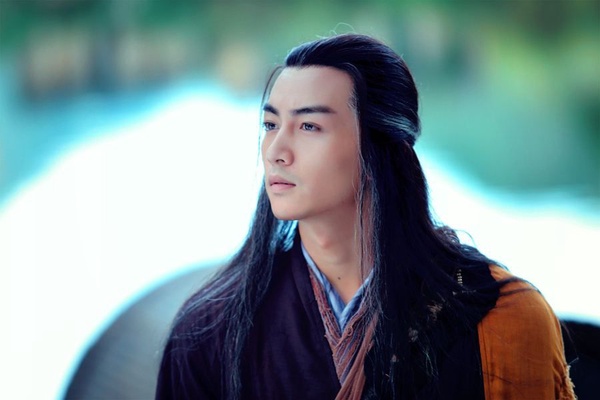 王一博、趙麗穎《有翡》造型曝光！盤點10位武俠劇男主，王一博、羅雲熙、胡一天你們更期待誰